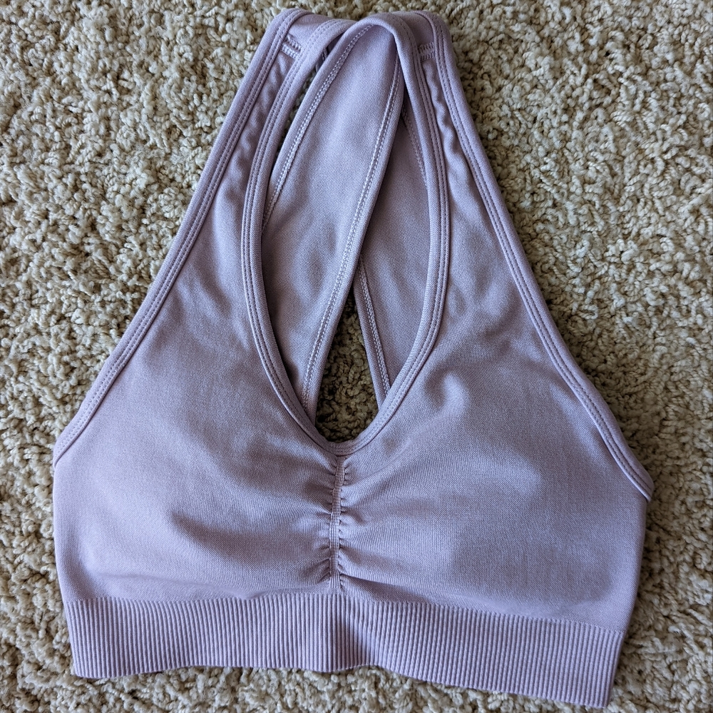 Alphalete Light Pink Amplify Bra